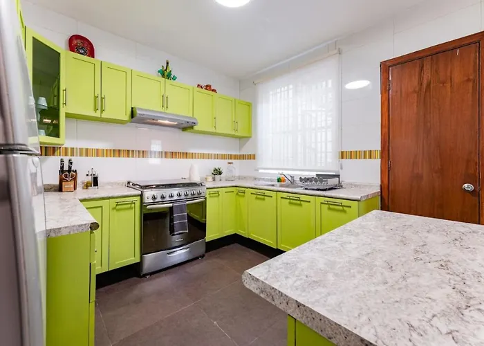 Large Group-friendly With Stunning Rooftop México DF
